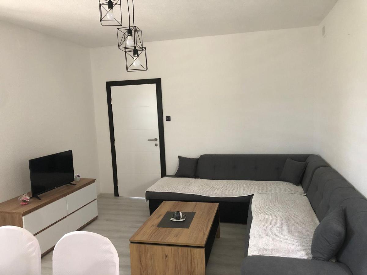 Apartman M&D 네움 외부 사진